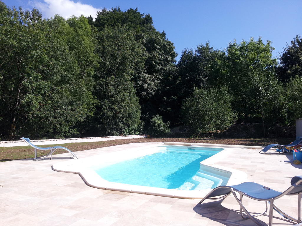 La Tour Charlemagne Bed & Breakfast Château-Chalon Екстериор снимка