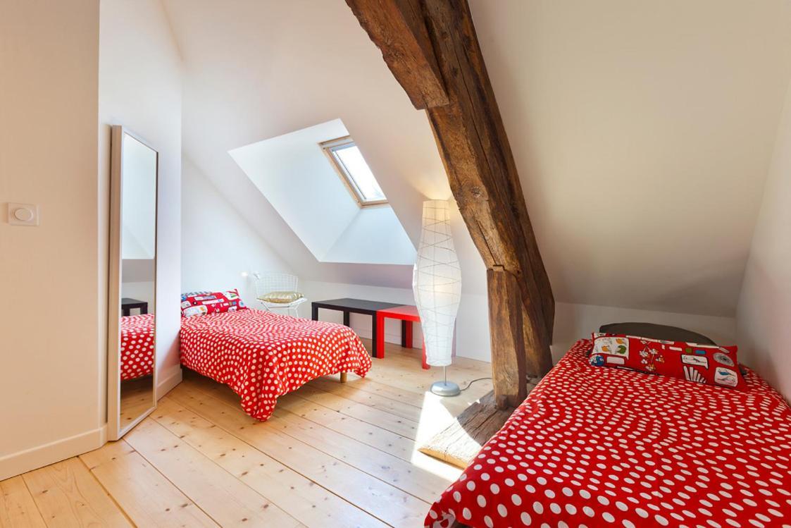 La Tour Charlemagne Bed & Breakfast Château-Chalon Екстериор снимка