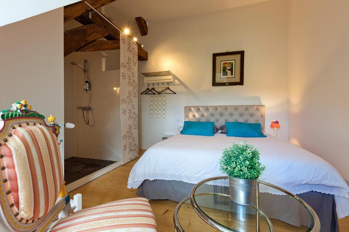 La Tour Charlemagne Bed & Breakfast Château-Chalon Екстериор снимка